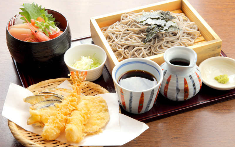 【 おすすめメニュー 】今月の日替わりランチ